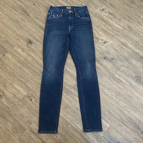 MOTHER Denim - MOTHER High Waisted Looker Teaming Up Skinny Jeans Size 25 WORN ONCE DARK WASH